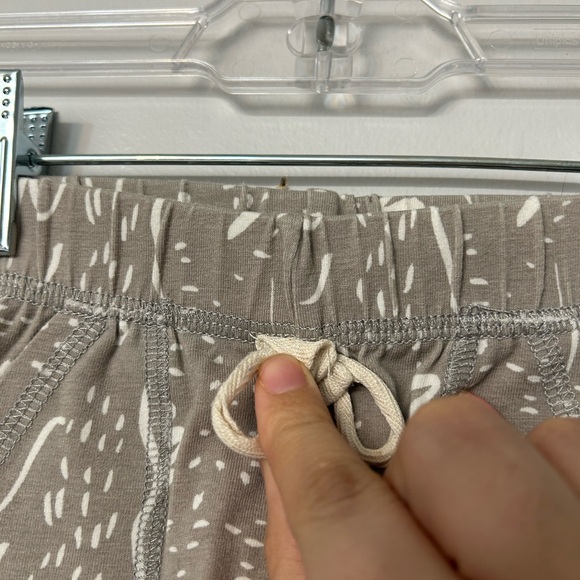 Jax & Lennon “Shoreline" print lounge pants. Size 12-18m - Picture 2 of 5